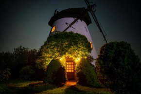 Windmill vacation home in Ledzin near Baltic Sea